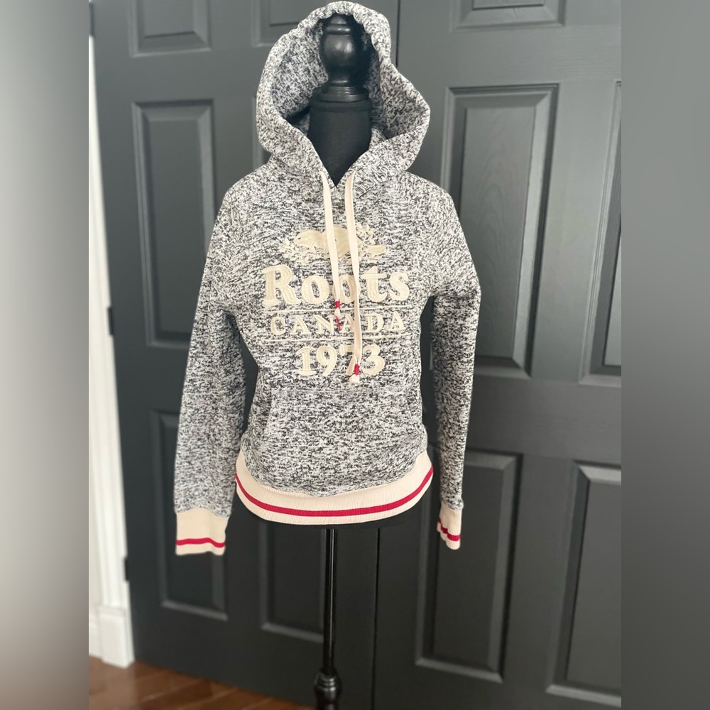 Roots Cabin/EUC Sweatshirt Hoodie Sz S